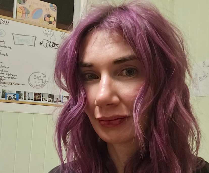 Anna Deeley (38), $500, Non-smoker, No pets, and No children
