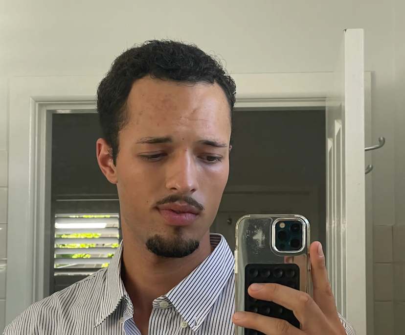 David (22), $400, LGBTQIA+, Non-smoker, No pets, and No children