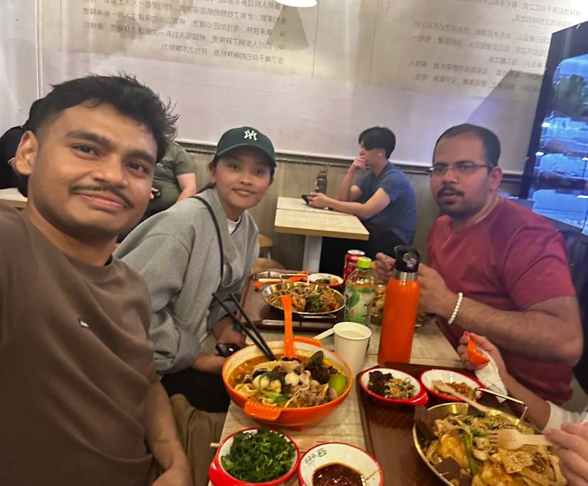 Fardin (23), $4,000, LGBTQIA+, Non-smoker, No pets, and No children