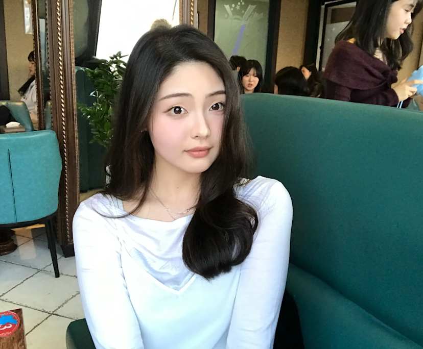 Sumin (25), $700, 
