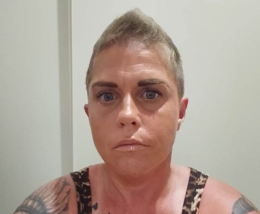 Catherine (44), $400, Smoker, No pets, and No children