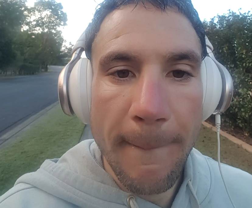 Luke (36), $350, Have pets, Non-smoker, and No children