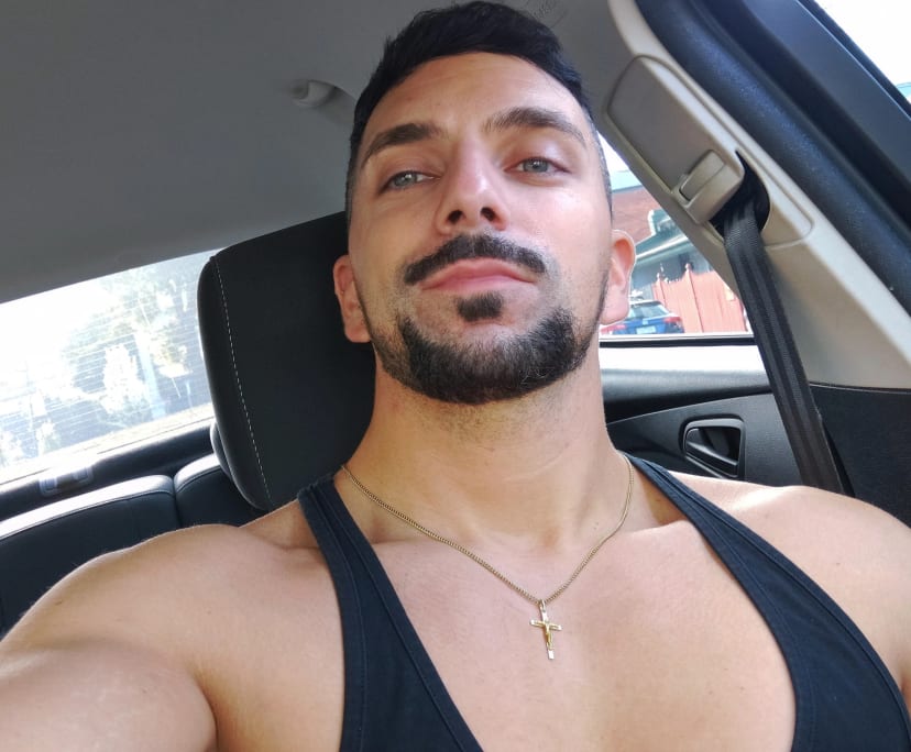 chris-36-looking-in-waterloo-potts-point-eliza-flatmates-au