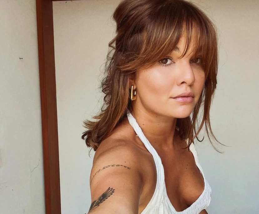 Julia (30), $500, Non-smoker, No pets, and No children