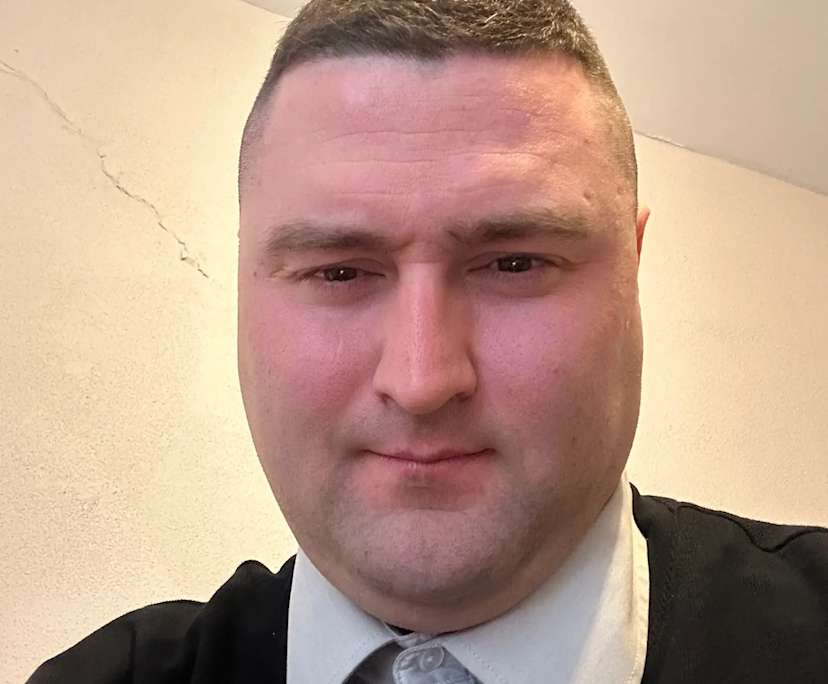 Harrison (31), $280, Non-smoker, No pets, and No children