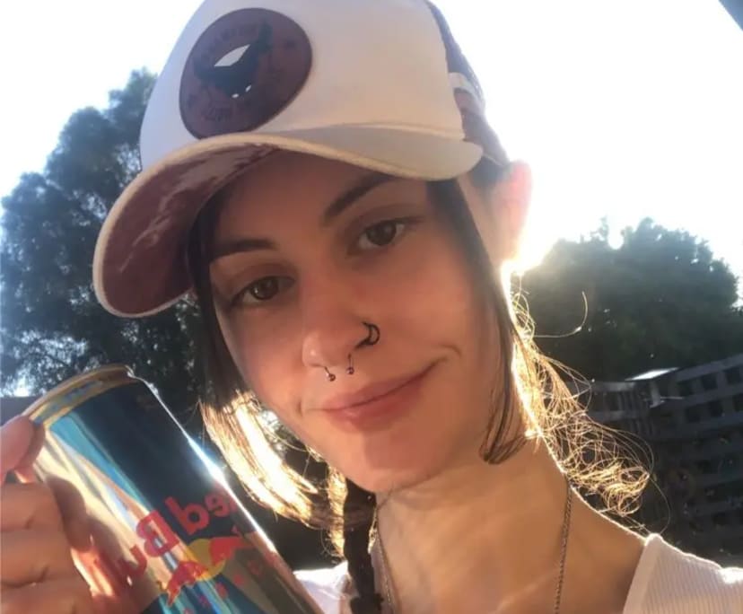 Brianna (21), $250, Smoker, No pets, and No children