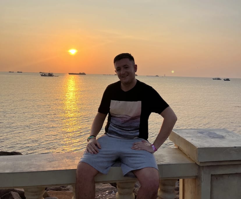 Ben (22), $350, LGBTQIA+, Non-smoker, No pets, and No children