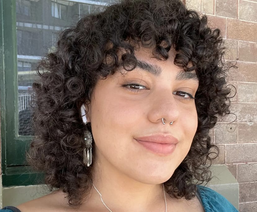 Carolina (24), $250, Non-smoker, Have pets, No children, and LGBTQIA+