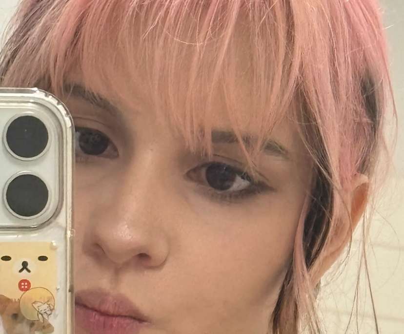 Aly (18), $550, LGBTQIA+, Non-smoker, No pets, and No children