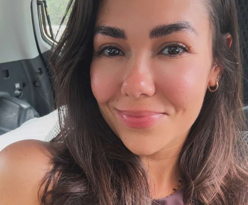 Vitoria (34), $300, No pets, Non-smoker, and No children