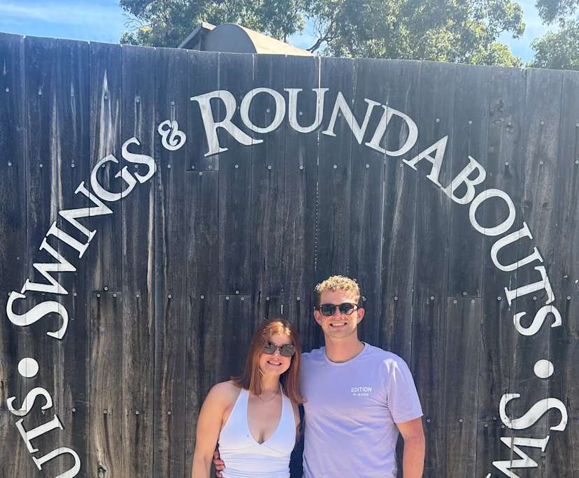 Olivia (26) and Henry (26), $400, Non-smoker, No pets, and No children