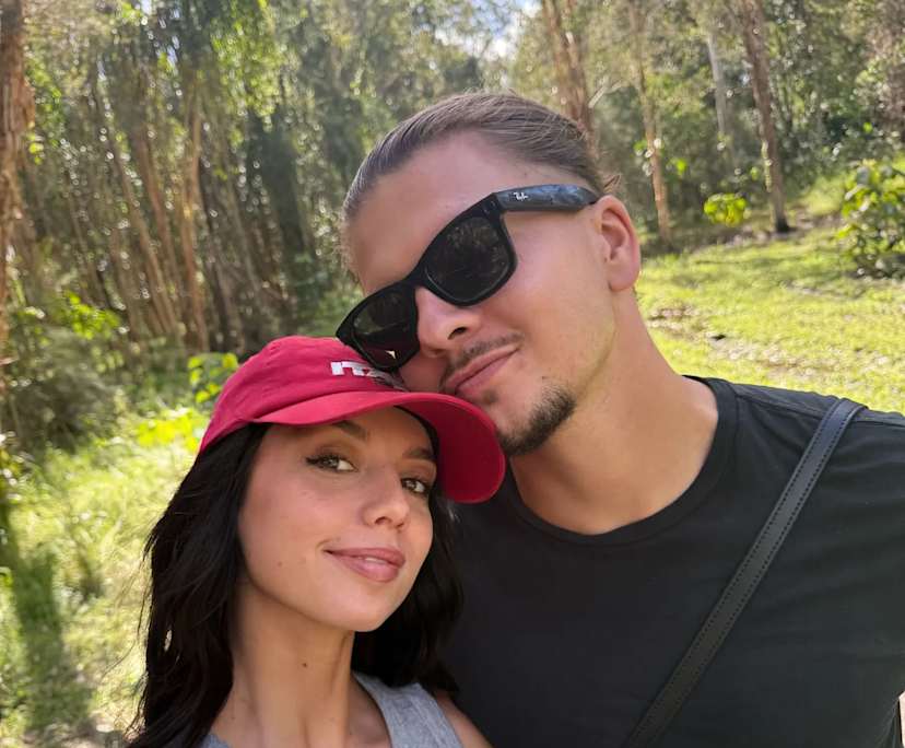 Margot (28) and Matthieu (25), $500, 