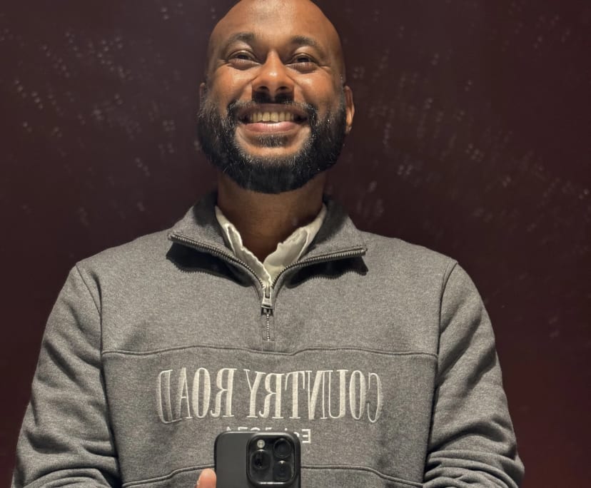 James (39), $200, Non-smoker, No pets, and No children