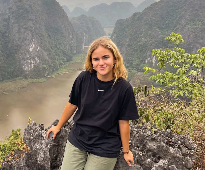 Natalia (23) and Bartek (24), $350, Non-smoker, No pets, and No children