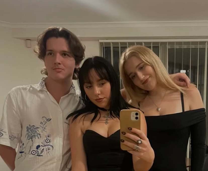 Luke (20), $350, Non-smoker, No pets, and No children