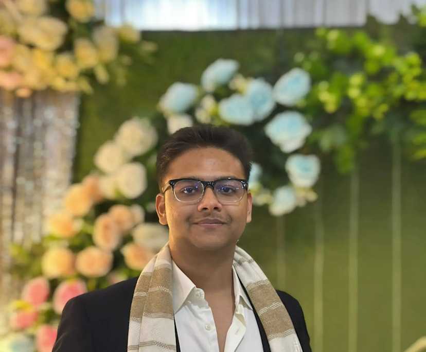 Nayeem (24), $220, 