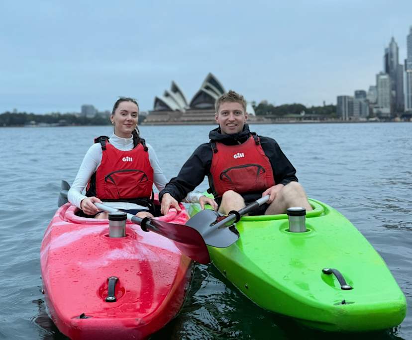 Alan (31) and Rebecca (26), $400, Non-smoker, No pets, and No children