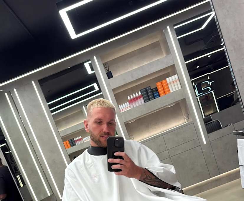 Jack (33), $500, No pets, Non-smoker, and No children