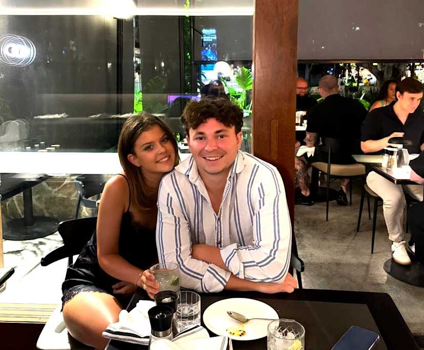 Leala (19), $250, Non-smoker, No pets, and No children