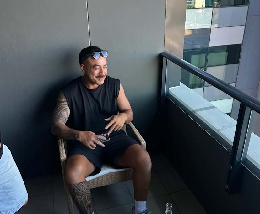 Ocean (28), $300, Non-smoker, No pets, and No children