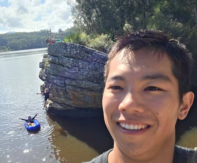 Tony (27), $400, Non-smoker, No pets, and No children