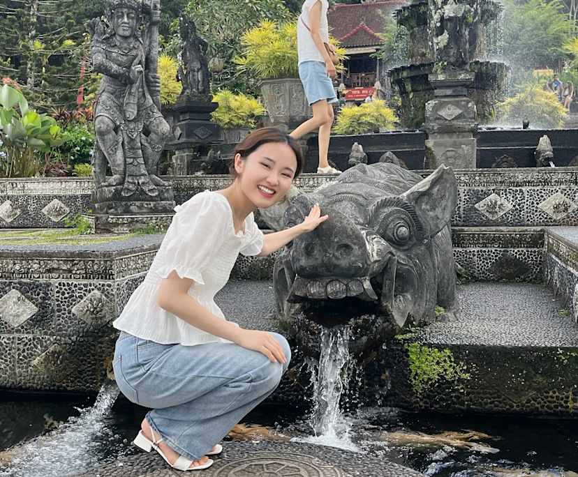 jeong (25), $350, Non-smoker, No pets, and No children