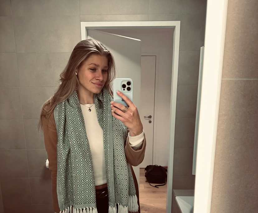 Mone