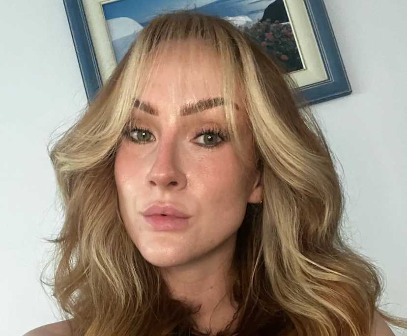 Leah (31), $550, Non-smoker, No pets, and No children