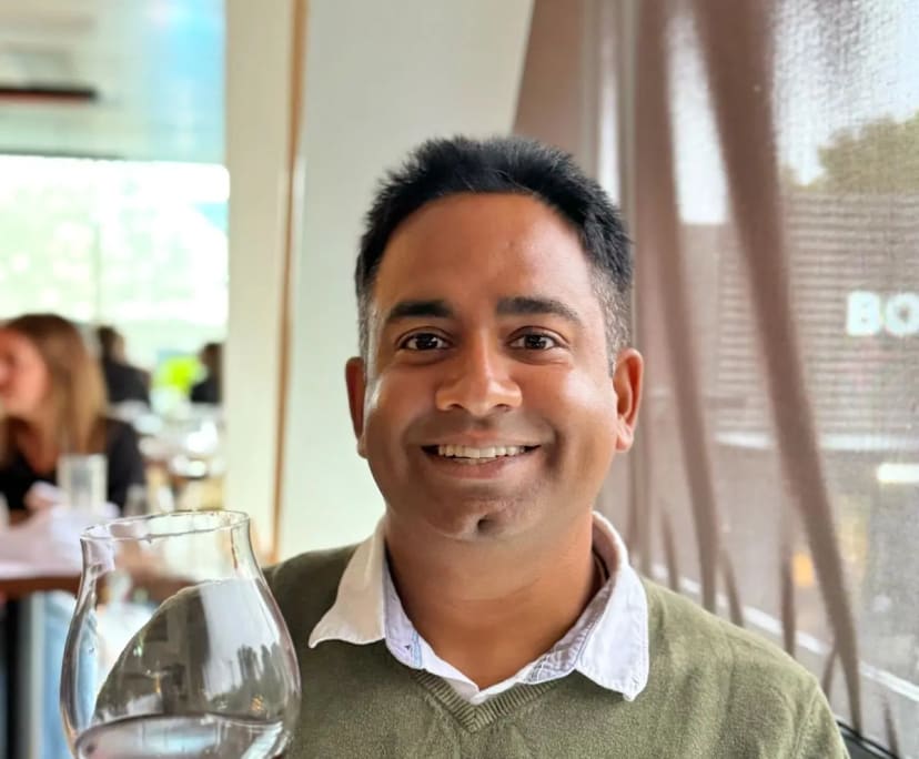 Pravin (40), $400, Non-smoker, No pets, and No children