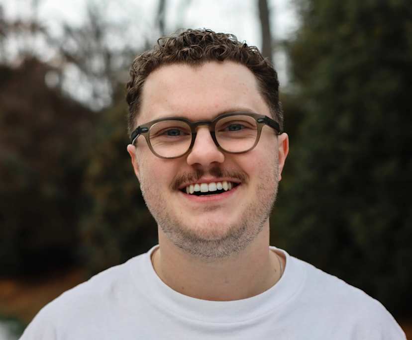 John David (27), $350, LGBTQIA+, Non-smoker, No pets, and No children