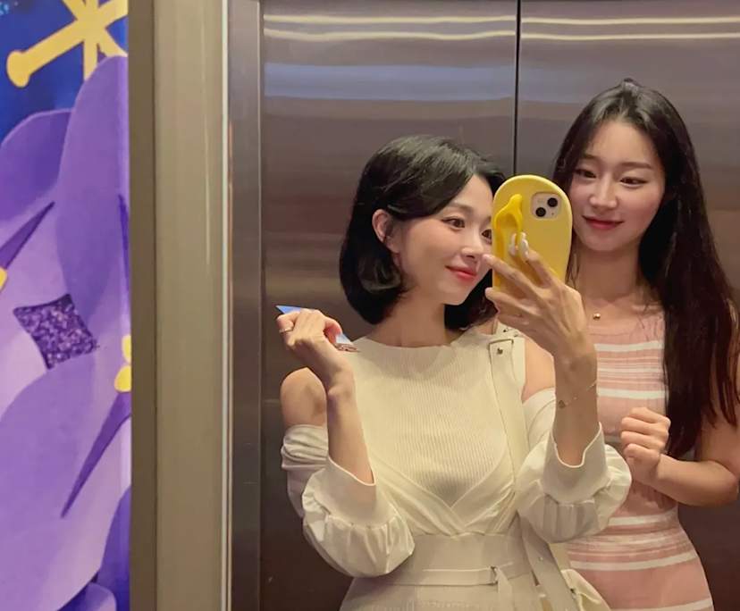 Jiwon & Minah