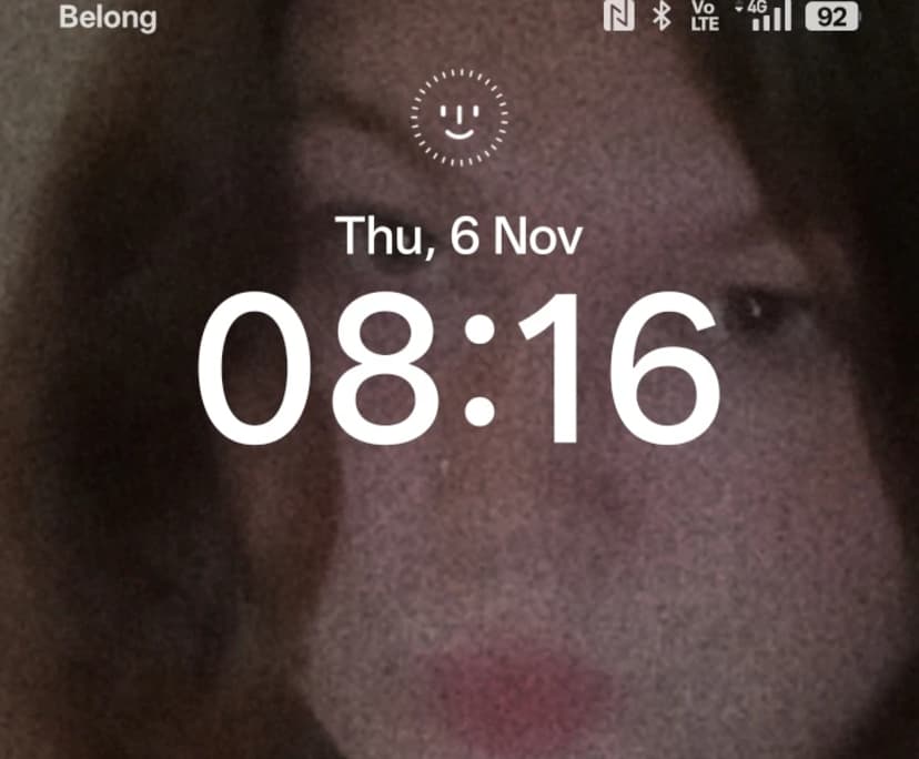 Abby (18), $300, Have pets, Smoker, and No children