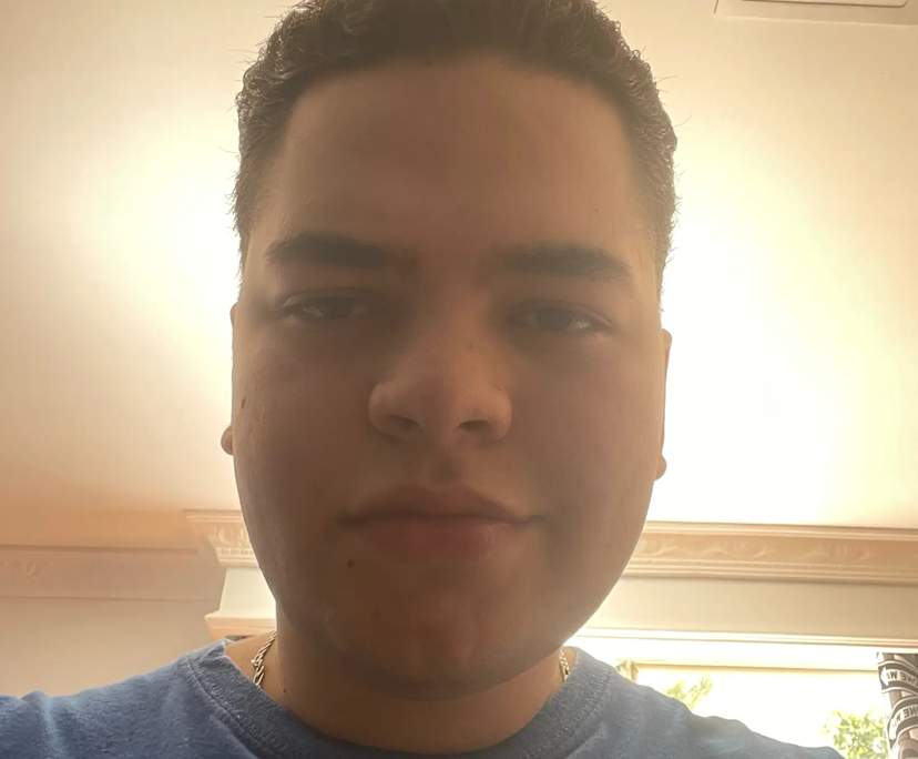Juan (24), $250, Non-smoker, No pets, and No children
