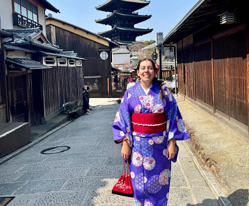 Lucia (32) and Lucas (34), $470, Non-smoker, No pets, and No children