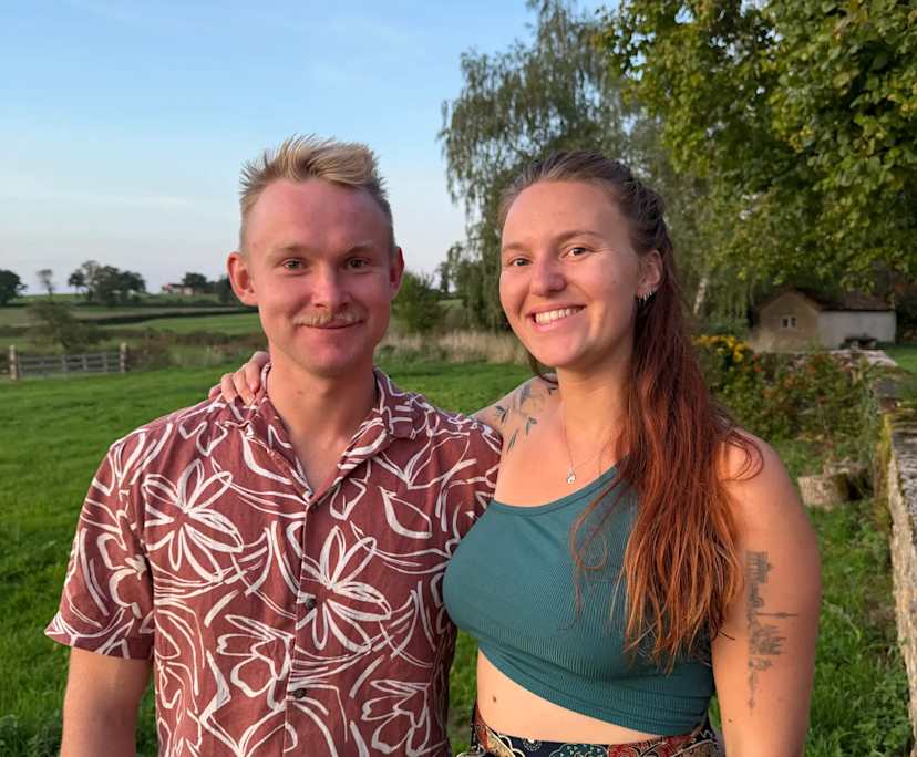 Sarah (25) and David (27), $400, 