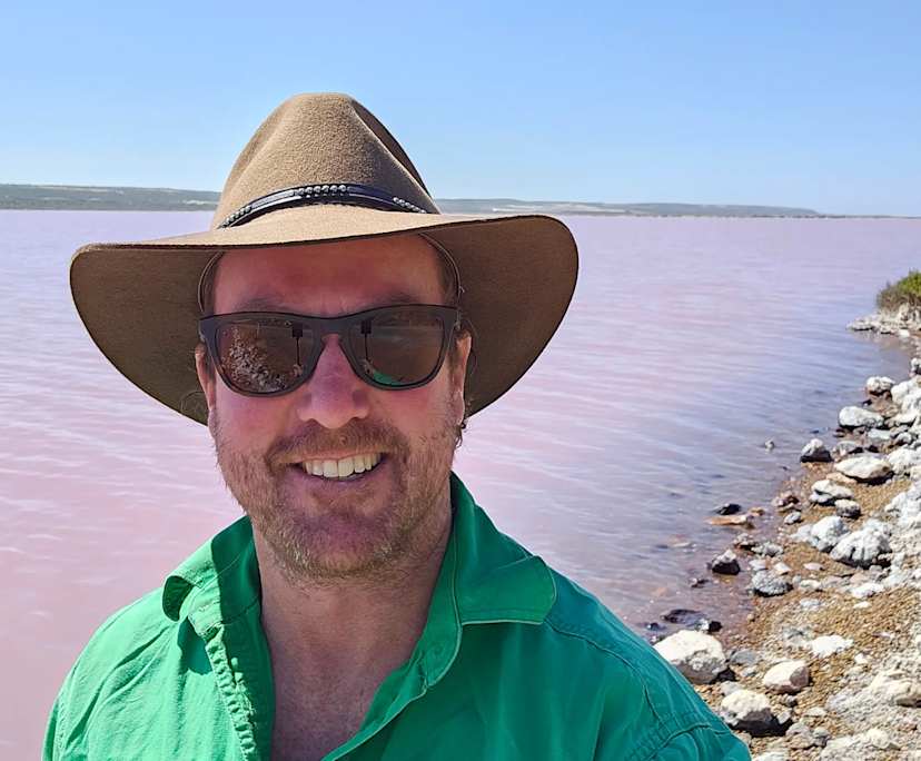 LACHLAN (40), $350, Non-smoker, No pets, and No children