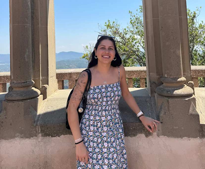 Silvia (24), $380, LGBTQIA+, Non-smoker, No pets, and No children