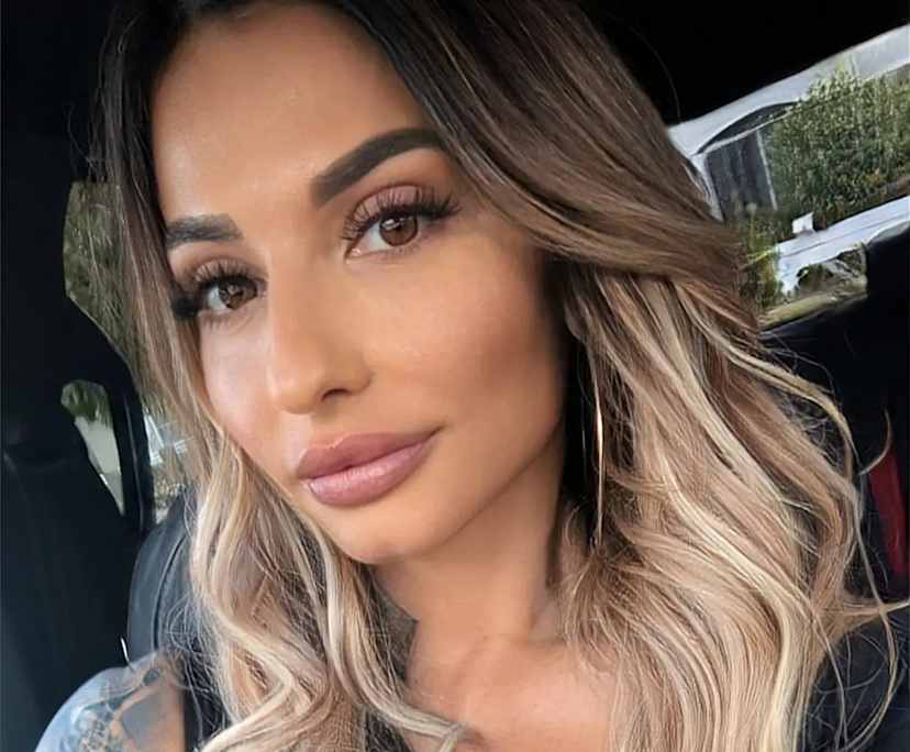 Emilie Bric (35), $320, Non-smoker, Have pets, and No children