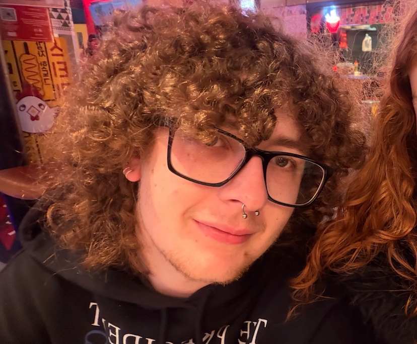 Sam (23), $250, Smoker, No pets, and No children