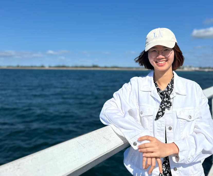 Yu-chun (31) and Ivy (32), $350, 