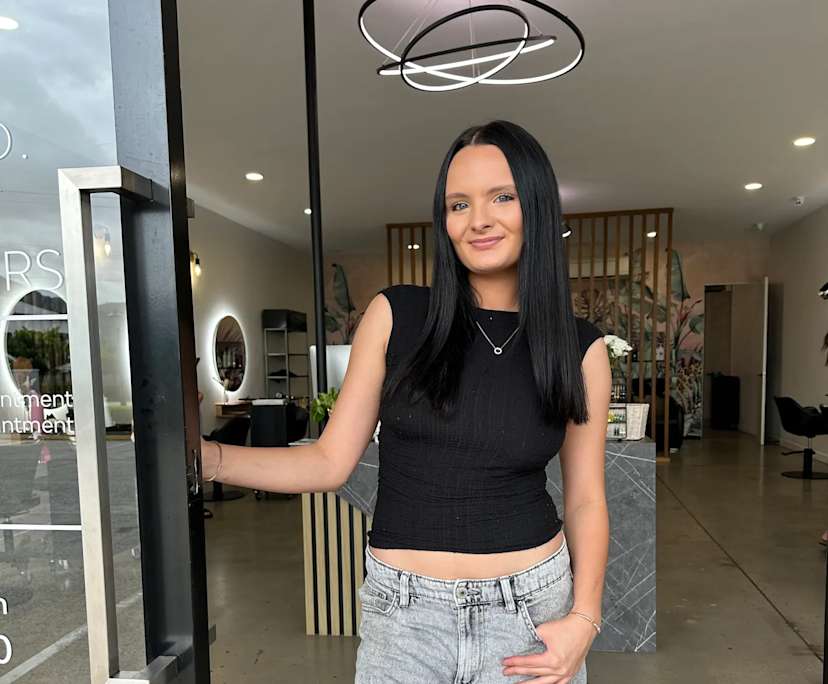 Georgia (18), $200, Have pets, Smoker, and No children