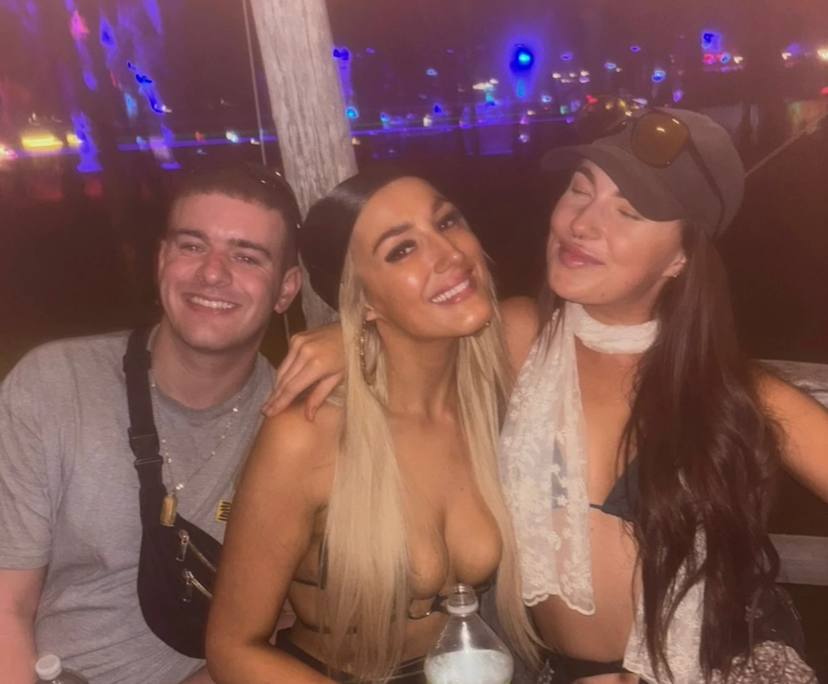 Sean (25), $300, LGBTQIA+, Non-smoker, No pets, and No children