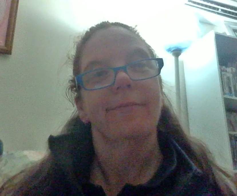 Tricia (53), $250, Non-smoker, Have pets, and No children