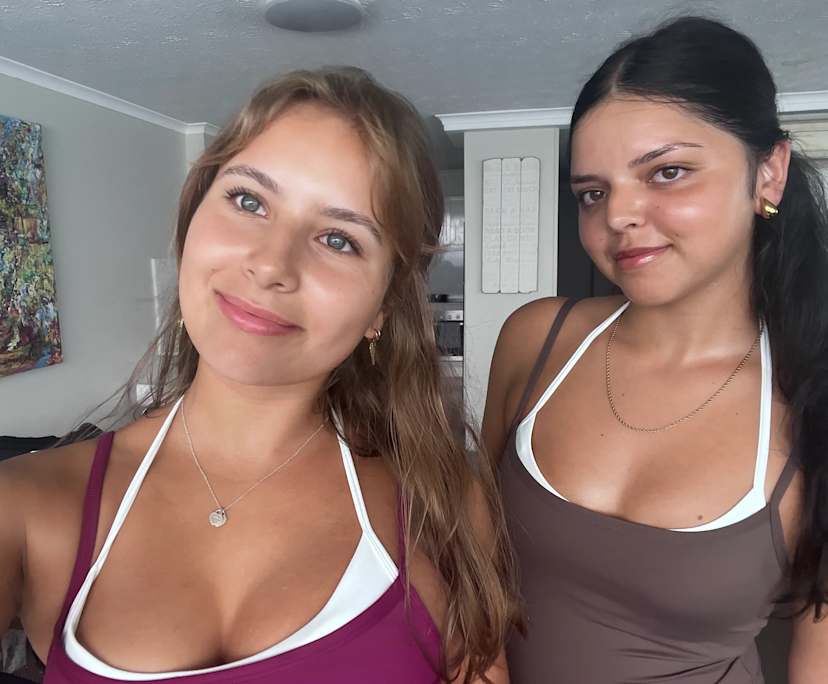 Tiffany (21) and Isabel (20), $500, 