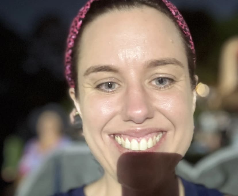 Jackie (35), $400, Non-smoker, No pets, and No children