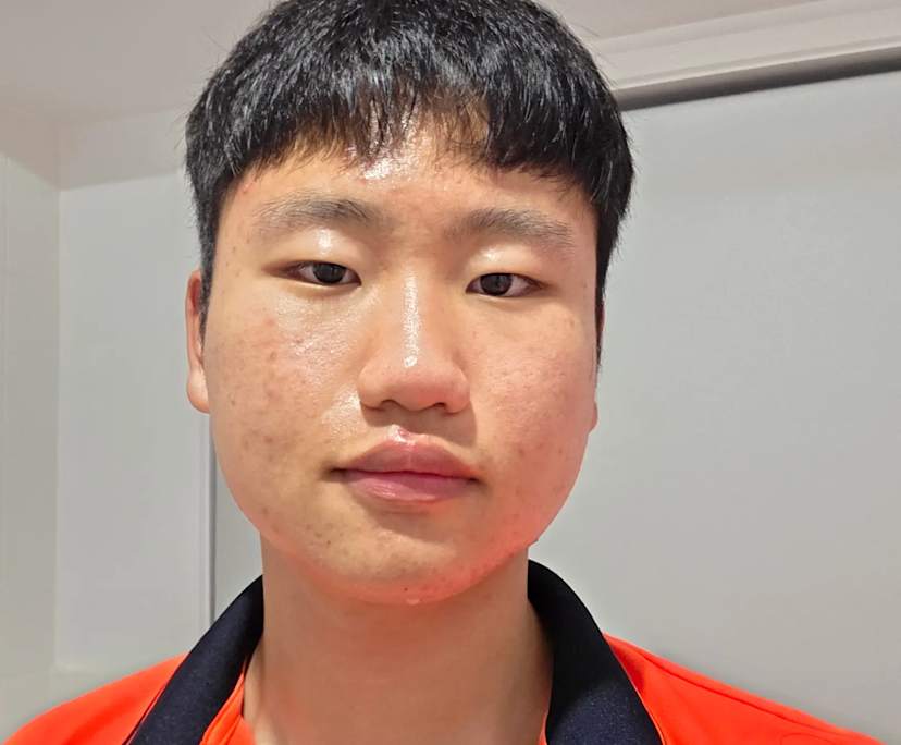 Junwoo (21), $280, Non-smoker, No pets, and No children