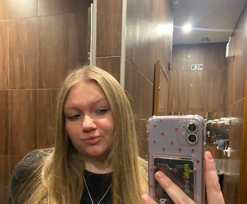 Samantha (20), $200, 