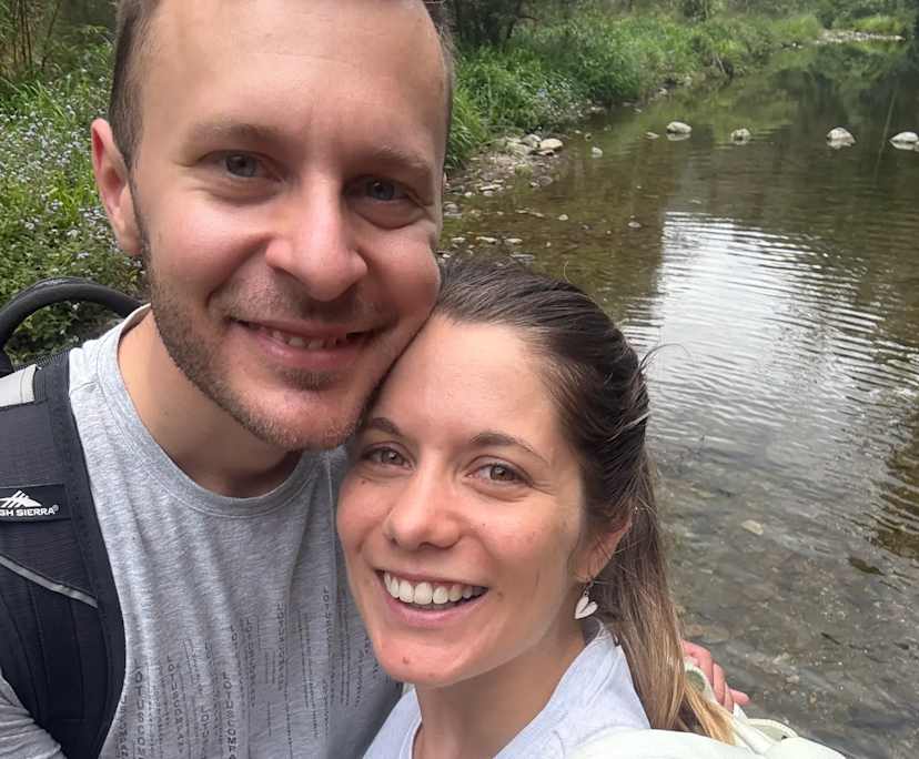 Lautaro (31) and Carolina (31), $450, 