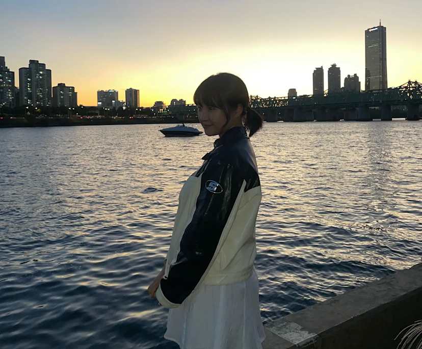 Sujeong (23), $280, Non-smoker, No pets, and No children