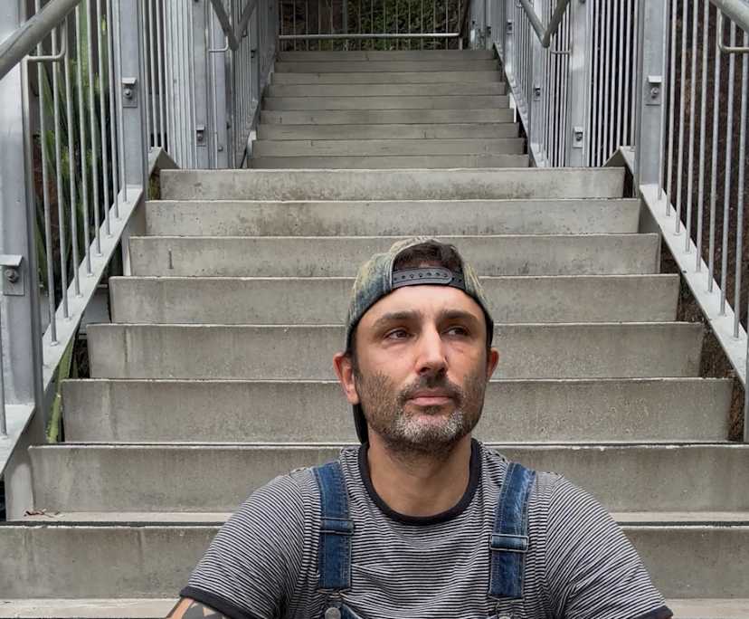 Daniele (38), $300, 